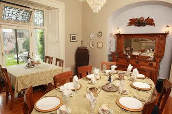 Rosemount 3* Kingston